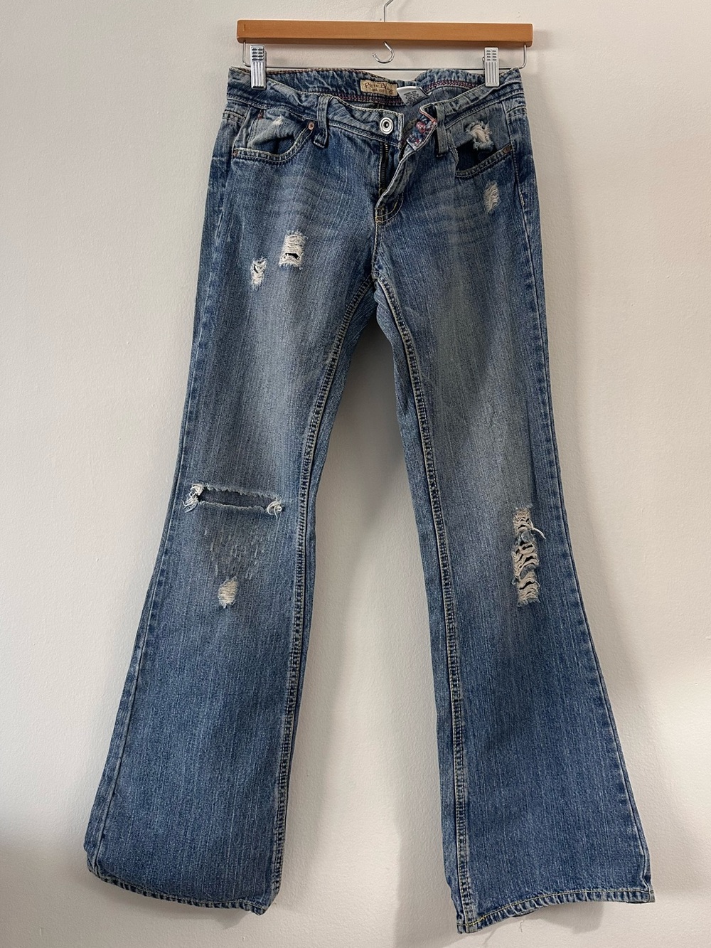 Paris Blues Distressed Low Rise Bootcut Jeans Blue Denim Y2K Flare junior size 7